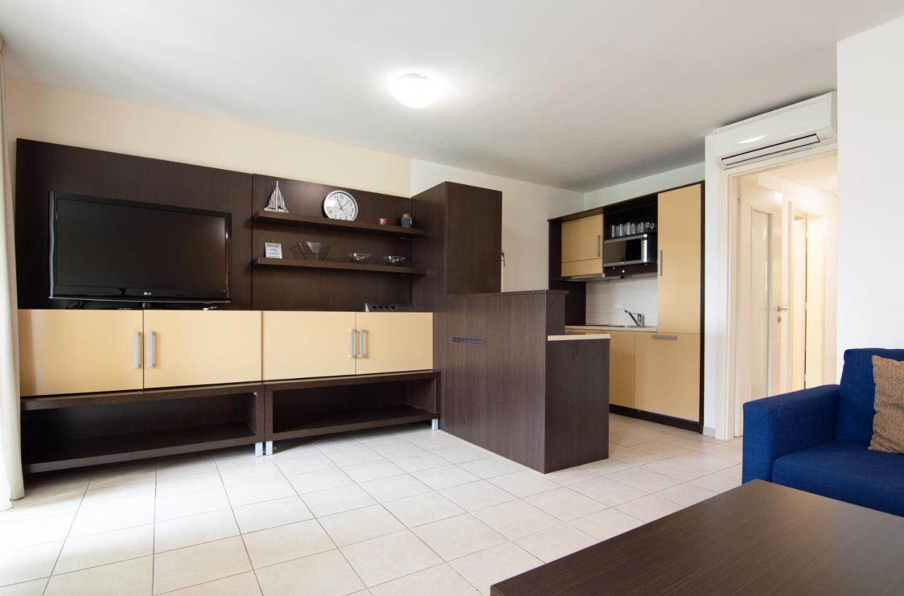 Residence Marina Rose M Apartment By Locap Group Portorož Eksteriør billede